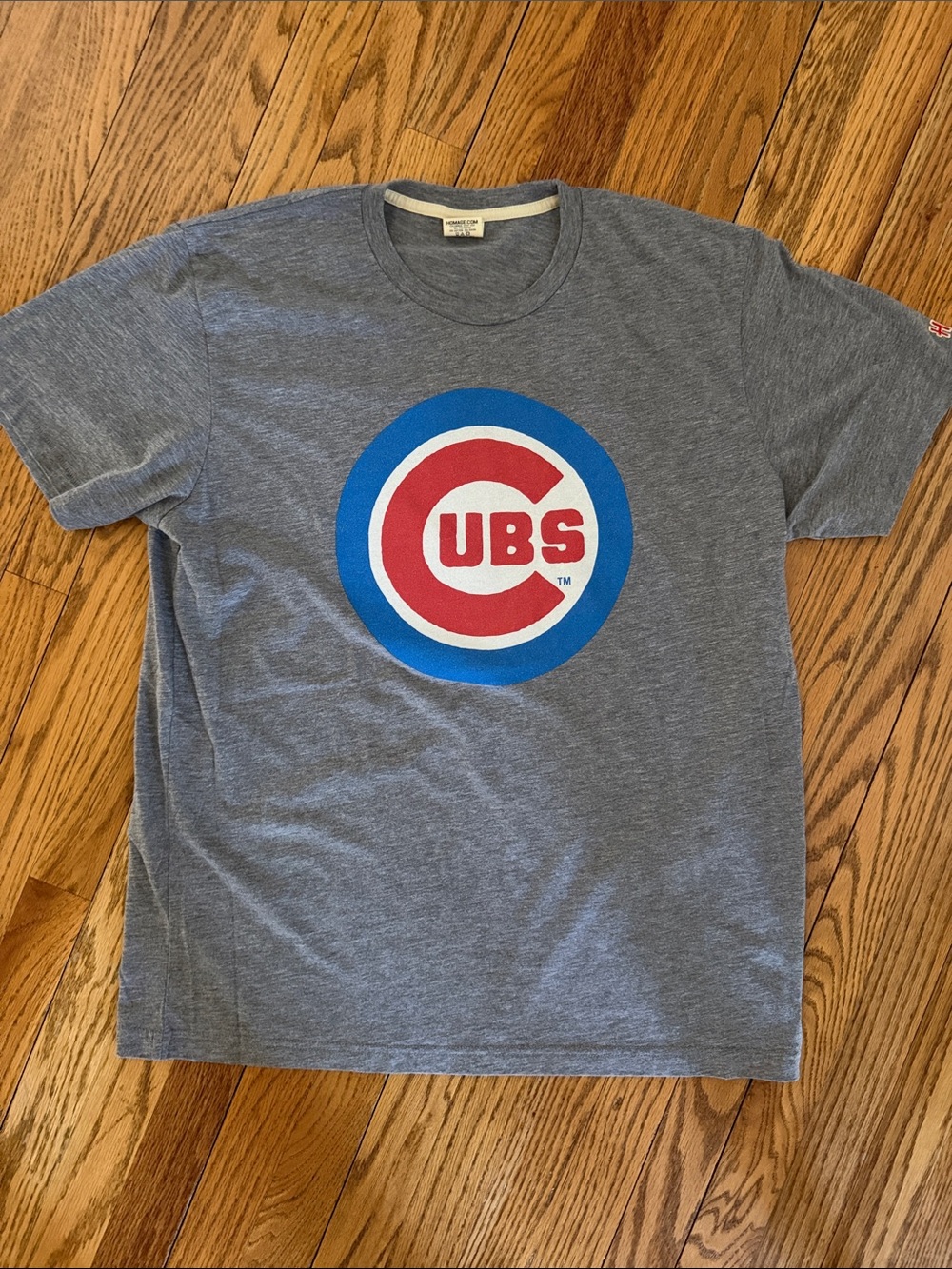 Chicago Cubs Logo Crewneck T-Shirt